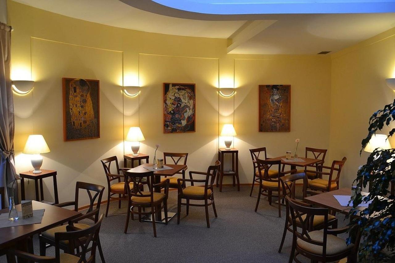 Hotel Havel Rychnov nad Kneznou Ngoại thất bức ảnh
